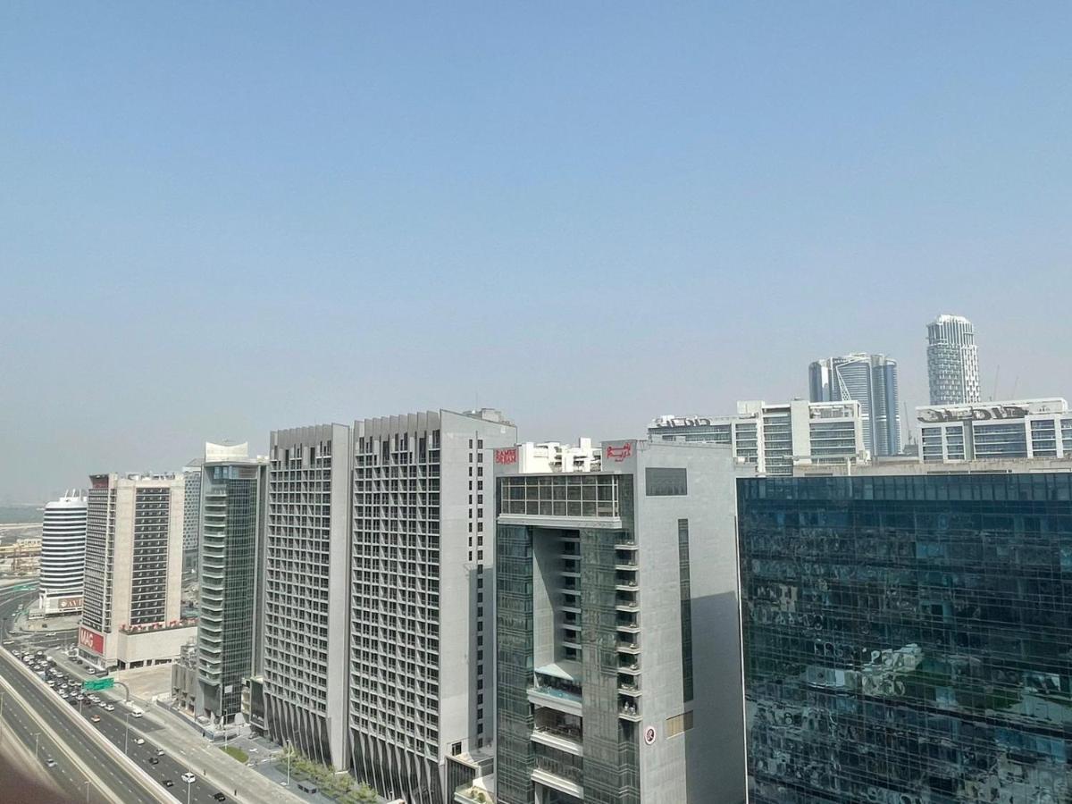 두바이 Magnificent - Damac Distinction Downtown 아파트 외부 사진